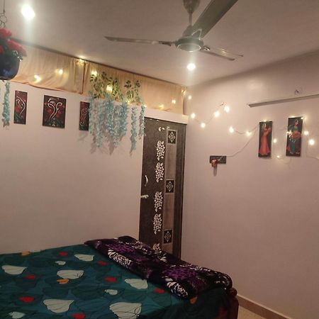 Appartamento Blue Diamond Chennai Esterno foto